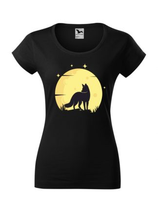 Koszulka damska z krótkim rękawem. Kolorowy nadruk lisa ne tle księżyca. Krój slim-fit, koszulka w kolorze czarnym.