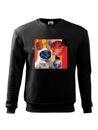 Czarna bluza męska z kolorowym nadrukiem astronauty otoczonego planetami. Bluza wkładana, bez kaptura.