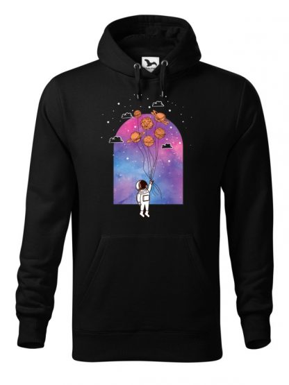 Czarna bluza męska z kolorowym nadrukiem astronauty unoszącego się w powietrzu na balonach. Bluza typu „kangur” z kapturem.