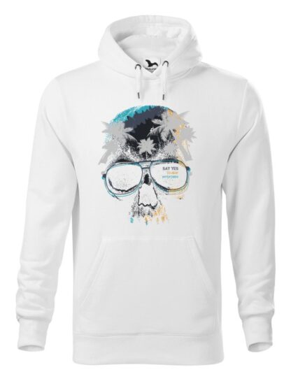 Biała bluza męska z kolorowym motywem czaszki oraz napisem Say Yes To New Adventures. Bluza typu „kangur” z kapturem.