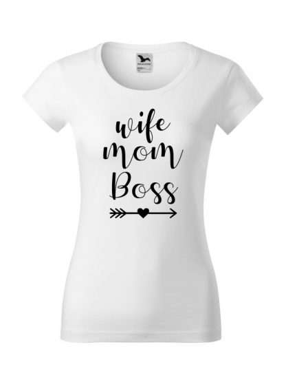 Damska koszulka z krótkim rękawem i czarnym napisem Wife, Mom, Boss. Koszulka o kroju slim-fit z dekoltem, w kolorze białym.