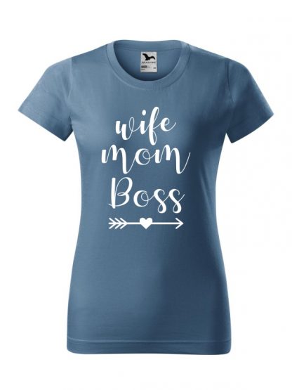 Damska koszulka z krótkim rękawem i białym napisem Wife, Mom, Boss. Koszulka o kroju standardowym, w kolorze jeans.