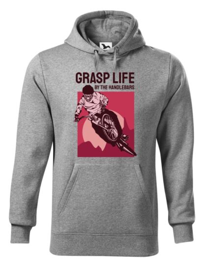 Szara, wkładana bluza męska typu „kangur”, z monochromatycznym, bordowym nadrukiem kolarza downhill oraz Grasp Life By The Handlebars.